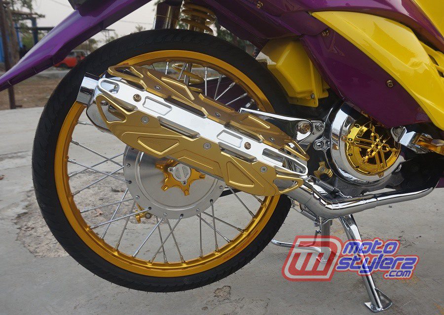 modifikasi mio soul 2005 tangerang selatan tema fashion look : Kaki Kaki-Mengandalkan Pelek Jinfei