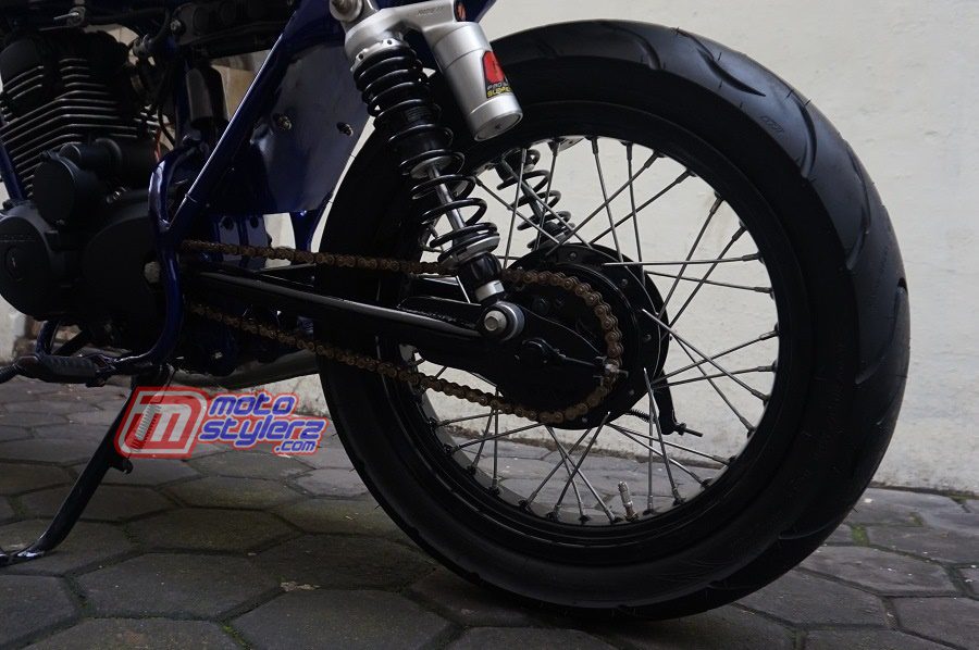Roda Blk-Diredam Suspensi Ride It