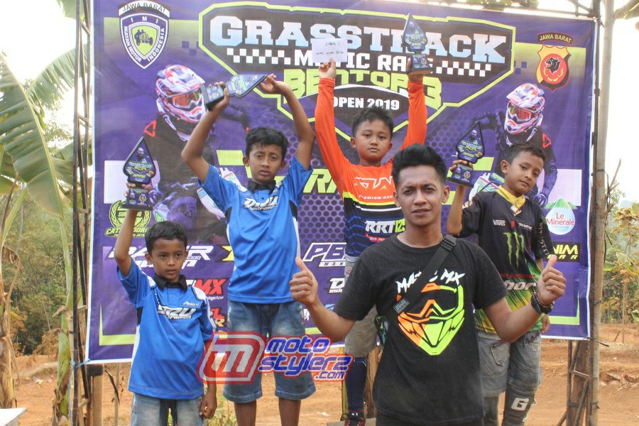 Podium Supporting Class Minimoto-Konsisten Dihadirkan Demi Mewadahi Grasstracker Masa Depan