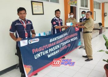 Penyerahan Bantuan Untuk Tenaga Medis Kepada RSUD Indramayu Oleh Paguyuban AHASS Indramayu