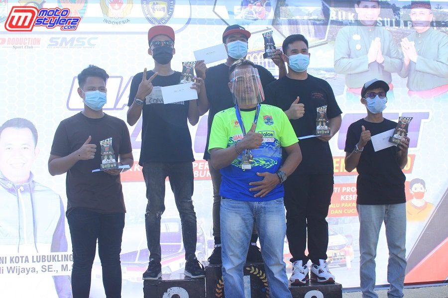 Podium FFA Bareng Hendri Y (Pimpinan Lomba)