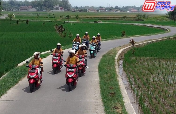 Touring Generasi 125