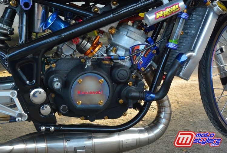 Bak Mesin-Keren Dibungkus Trend Powder Coating