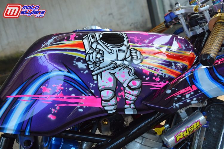 Tangki & Bodi-Disegarkan Animasi Airbrush