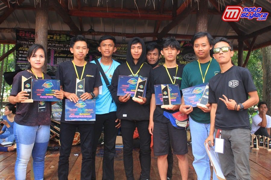 The Best Pertama