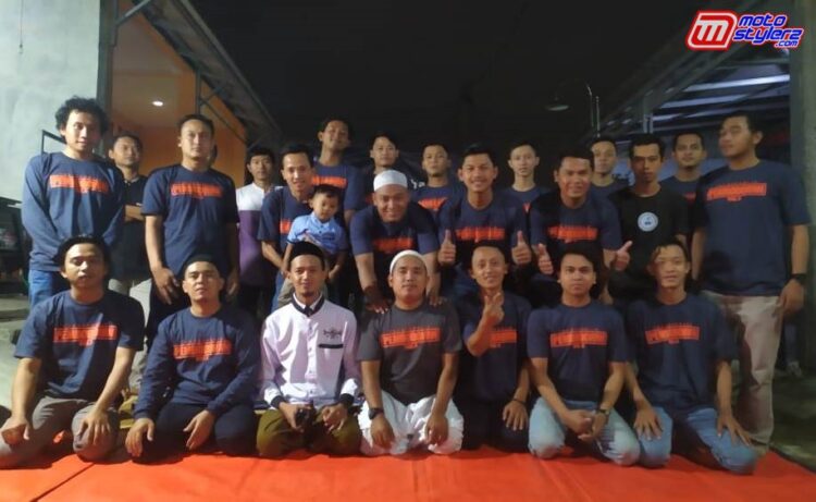 Ultah Ke 6 Tahun Trecktort Store-Dihadiri Member Republik Pembodohan & Perwakilan B'CAC