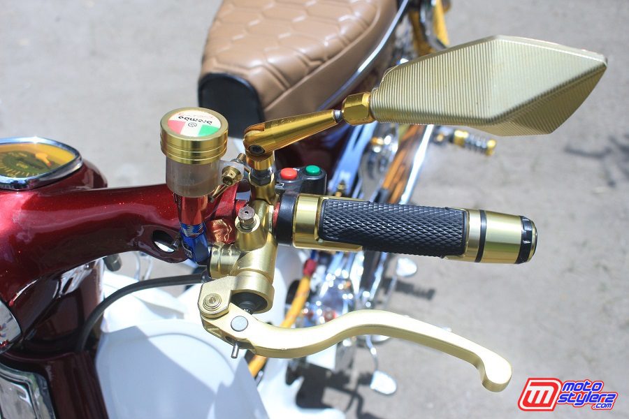 Multi Aseso-Perkuat Gaya Modern