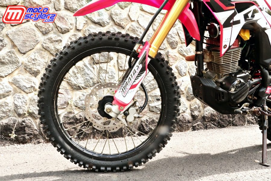 Kaki Kaki-Angker Bareng Pencakar Corsa MT Crsoss X