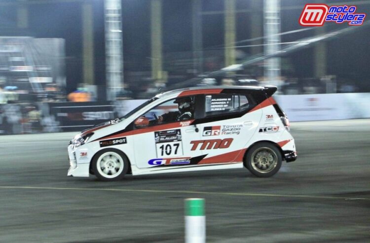 Aksi Alinka (Peslalom Wanita) Bareng Toyota Team Indonesia