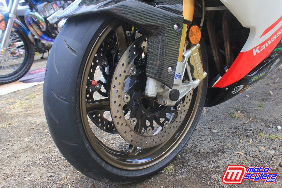 Double Disc Delkevic, Kian Jantan Dikawal Fork Aprilia RS 1000