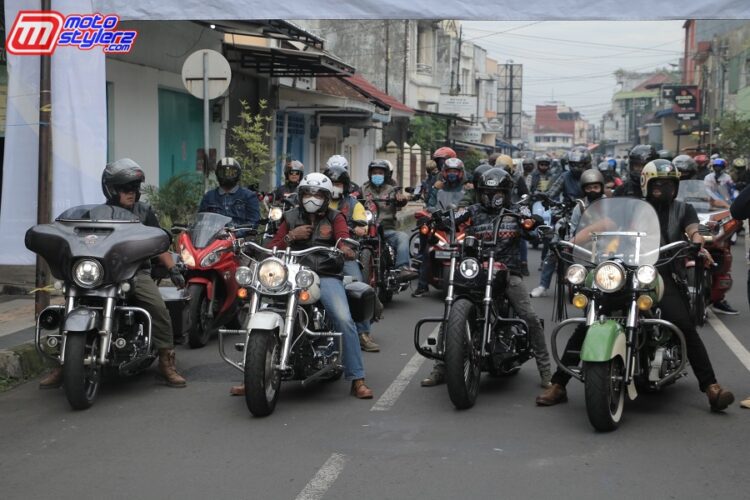 Sunmori by DOM Industries X HOBS-Diserukan Kehadiran Danlanud Tasikmalaya Serta Berbagai Bikers Komunitas dan Club R2 Se Priangan