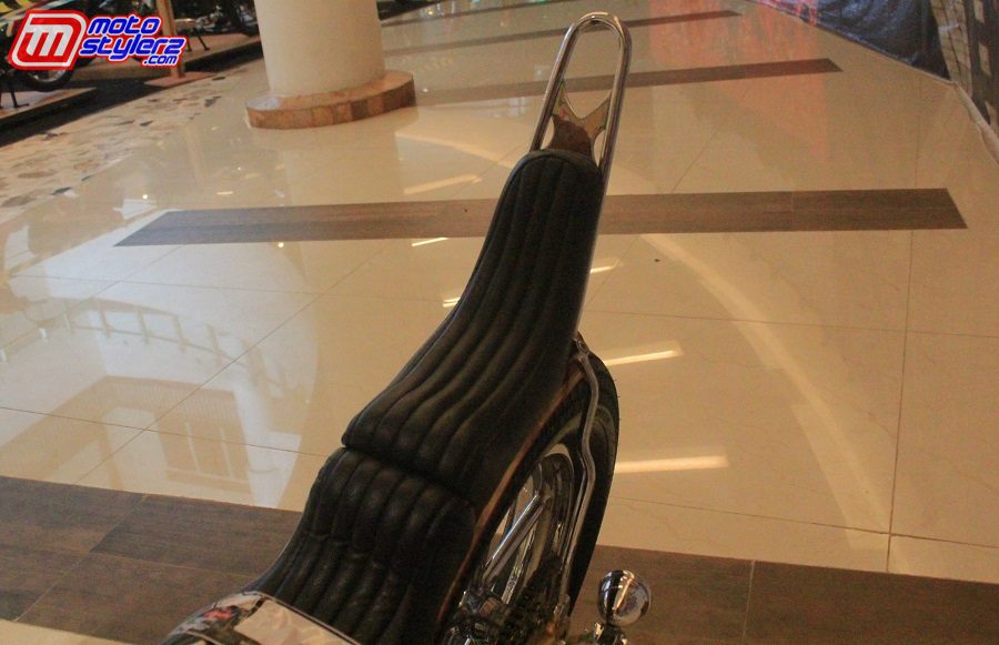 Custom Sissy Bar-Khas Chopper 70 an, Bisa Ngaspal Boncengan