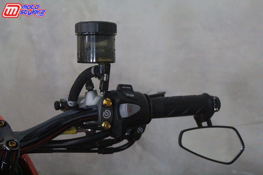 Stang Area-Spion Jalu Penambah Aksi Sporty