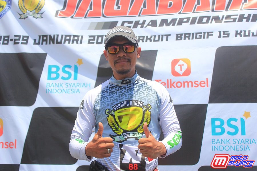 Letkol Inf Wahyu Asmara (Darmawangsa)-Sukses Manjakan Animo Pembalap Road Race Jabar & Kota Lainnya
