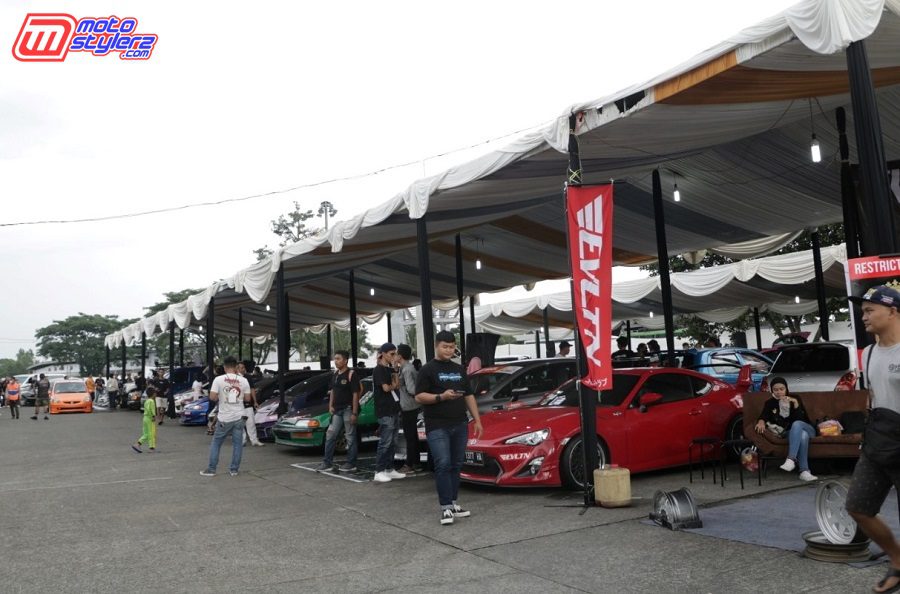 Dimeriahkan Car Contest Bareng Multi Genre Modifikasi