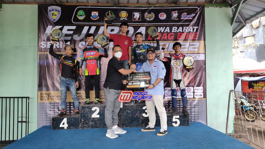 Daniel Mutaqin Syafiuddin (DMS) Ketua IMI Jabar Bareng Sumber Agung Rizki (Sumber Production)