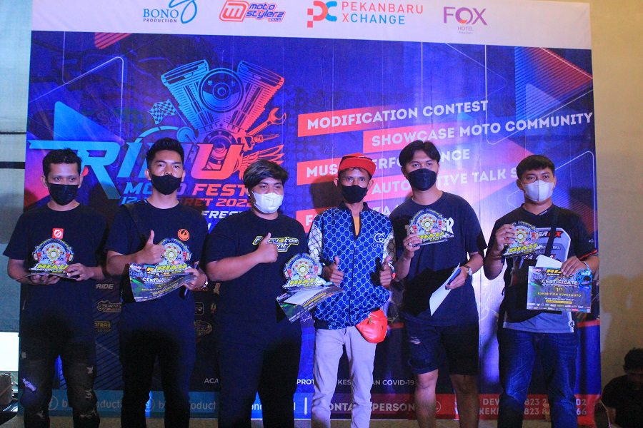 Podium Modif Supermoto & Chepi Motostylerz (Judge)