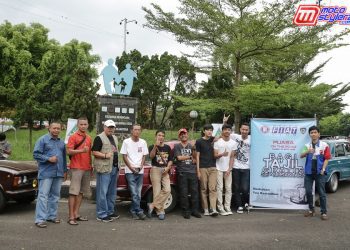 Keluarga Galuh Fiat Club Gelar Berbagi Takjil