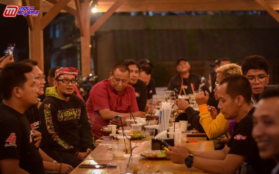 Cerita seru mewarnai momen bukber peserta Ex Rider Jabar