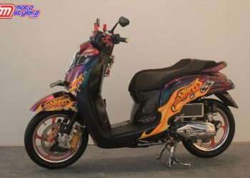 Scoopy FI Fashion Modif by Kang Carbon