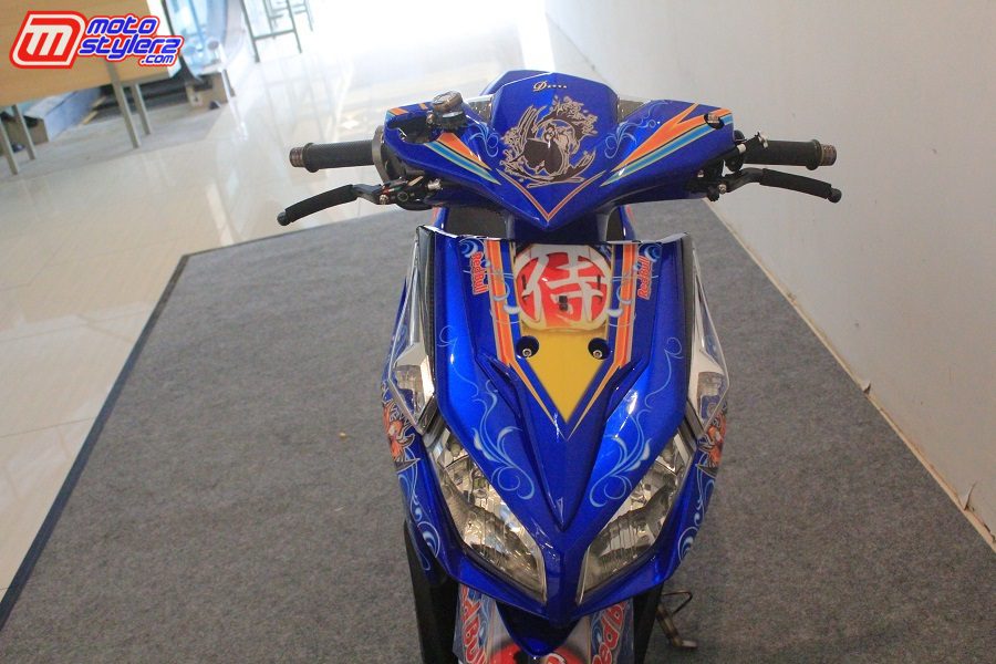 Uniform-Kece Direpaint Blue Colour, Ditunjang Water Slide Papper