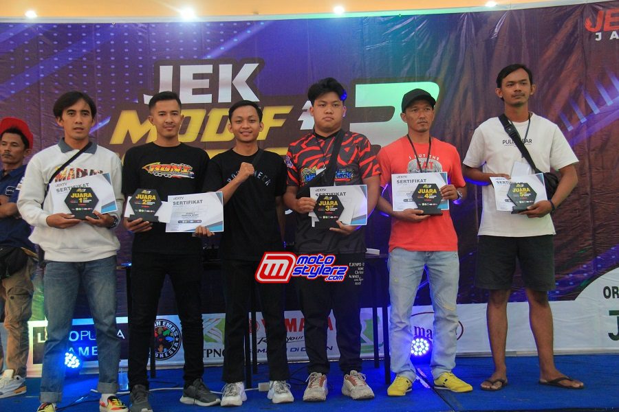 Hardi dari Jek TV Mengawal Jawara Fashion Modif