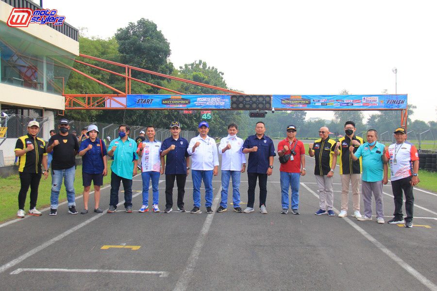 perwakilan IMI Pusat dan perwakilan IMI DKI serta beberapa sponsor