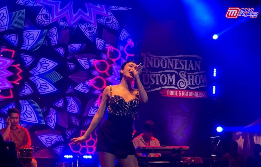 Penampilan Wika Salim-Sukses Menghentak Ribuan Pengunjung