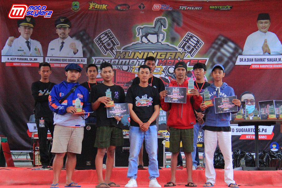Bro Yayan Bersama Pemenang 2T Restorasi Oroginal Style