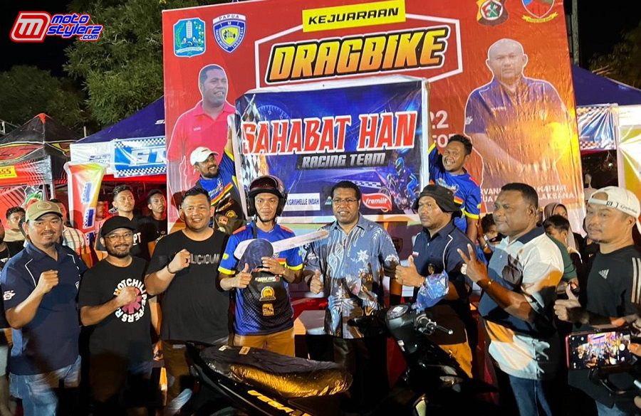 Bupati Biak Numfor (Herry Ario Naap, S.Si.,M.Pd) Ditemani Multi Makmur Motor Club (Promotor) & Juara Umum Local Biak