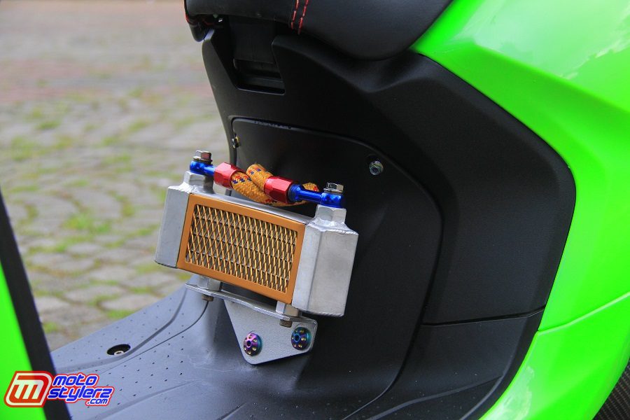 Oil Cooler SPS-Pemanis Dek Area Tengah