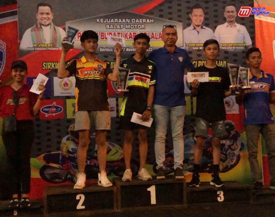 Devin Nastazio mempersembahkan juara umum