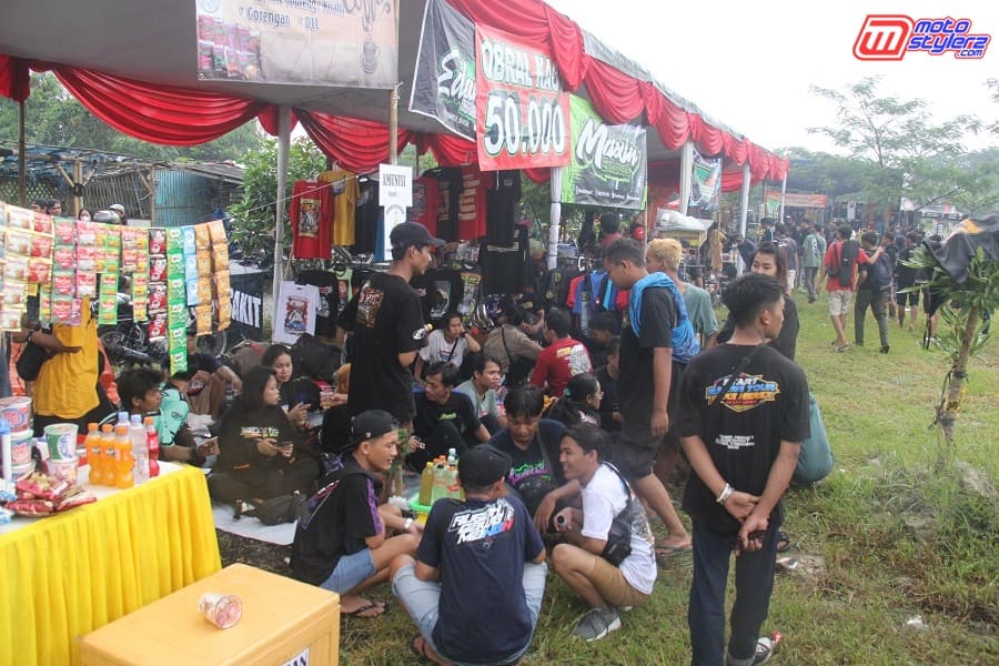Dimeriahkan Booth Apparel, Sparepart & Kuliner