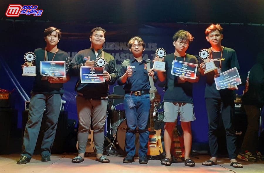 The Best Perform Pertama