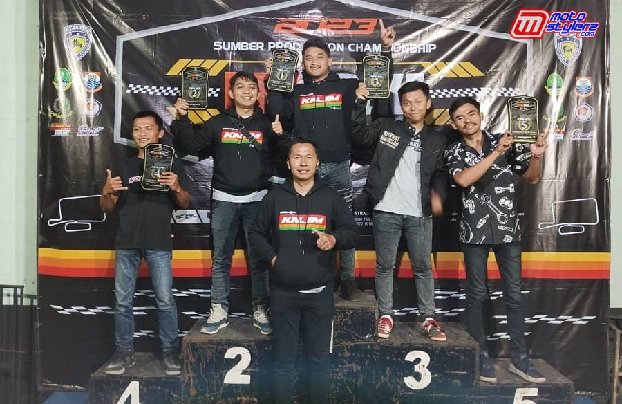 Juara Kelas Exhibition KNJM Team B