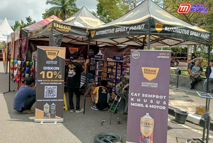 Booth Diton Premium-Hadirkan Kualitas Cat Semprot Terbaik Dengan Beragam Pilihan Warna Memikat