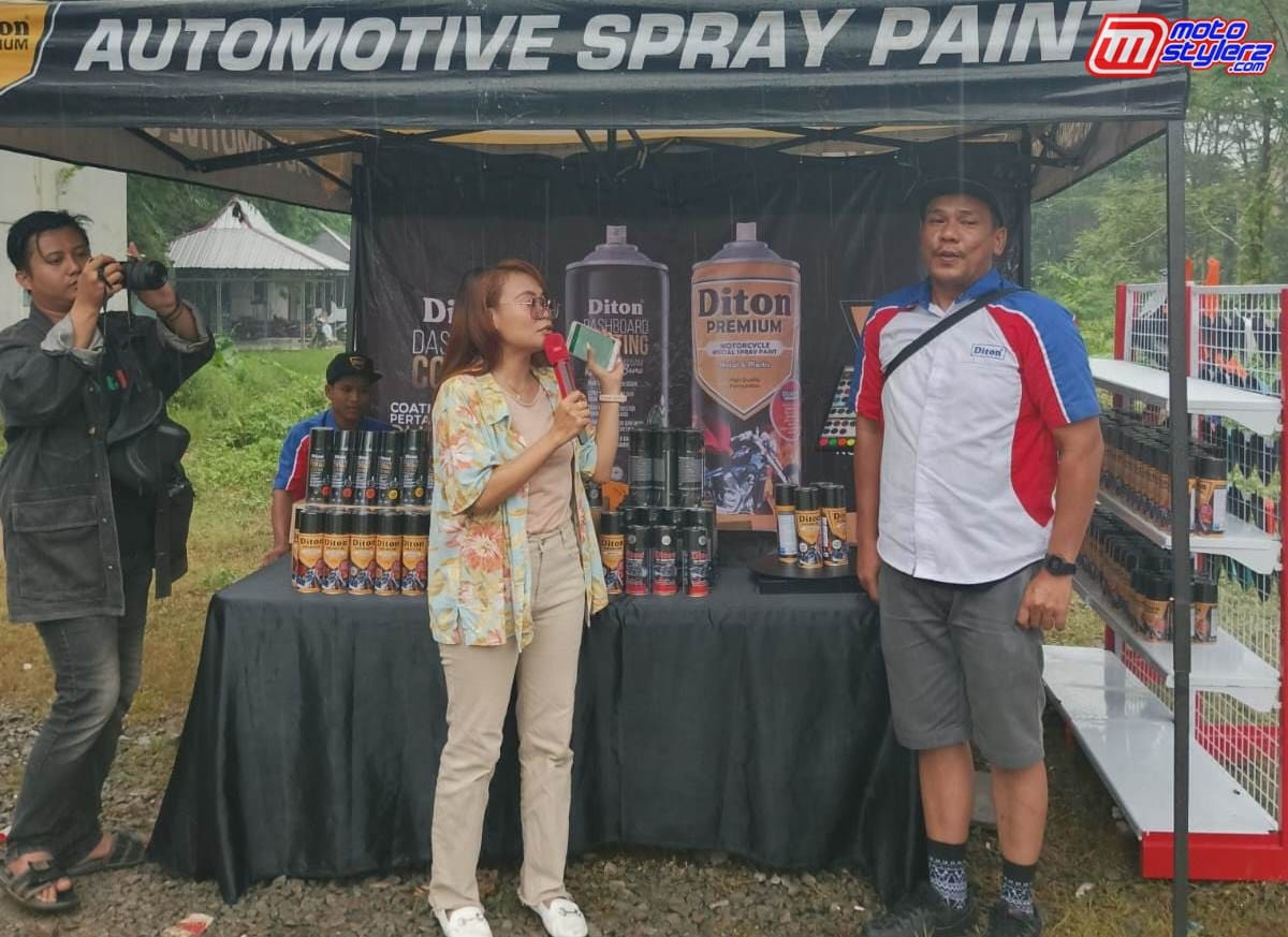 MC Ismi Mimiw Berbincang Bersama Diton Premium Sebagai Sponsor Event