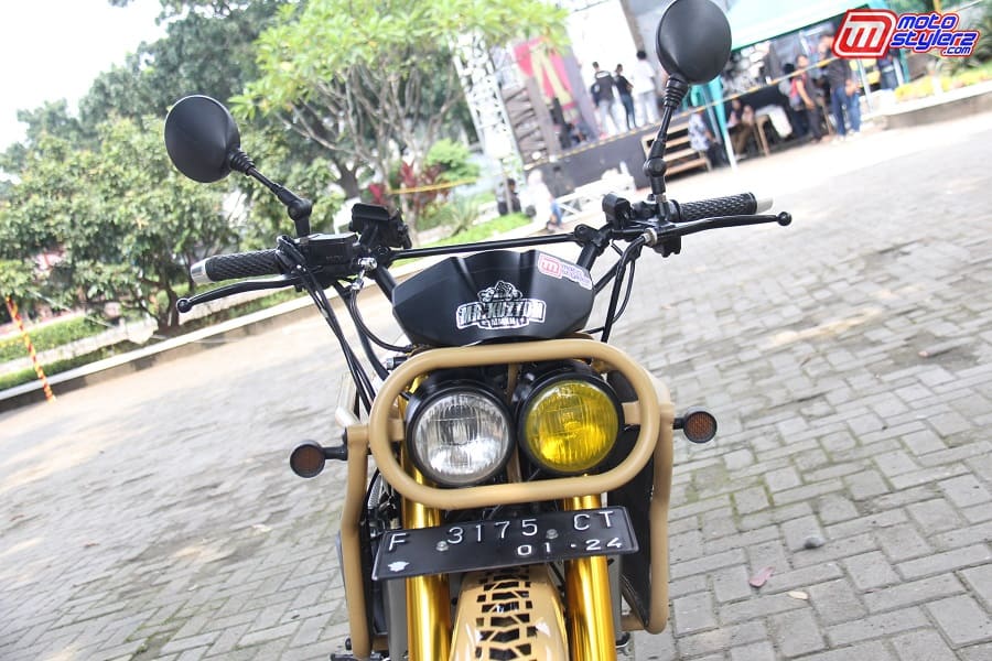 Custom Headlamp Dibarengi Stang Fatbar