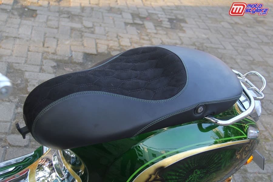 Custom Seat Bergaya Mewah