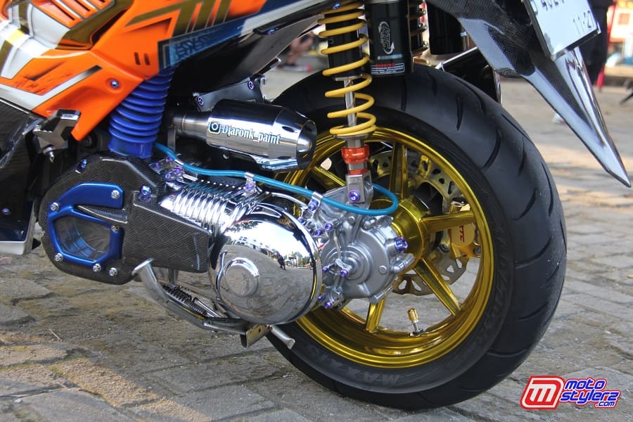 Pelek RCB-Warna Nyentrik, Serasi CVT Blink Blink