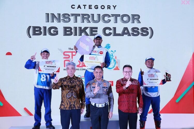Susumu Mitsuishi (President Director AHM) & Thomas Wijaya (Executive Vice President Director AHM) Serta Kombes Pol. Muhammad Tora (Kasubdit Standar Cegah dan Tindak Ditkamsel Korlantas Polri) Hadir di Ajang AHSRIC 2023