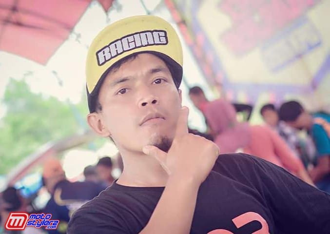 Sang Seklom Idola (Sonny Bakti) Yang Juga Punggawa Pakusarakan Racing Commitee
