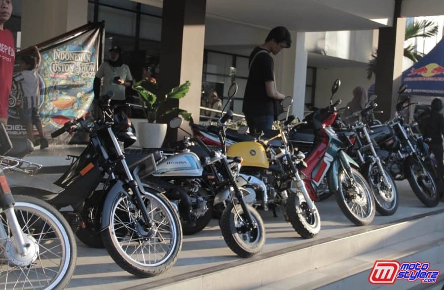Dilengkapi kehadiran motor motor keluaran tahun 90an