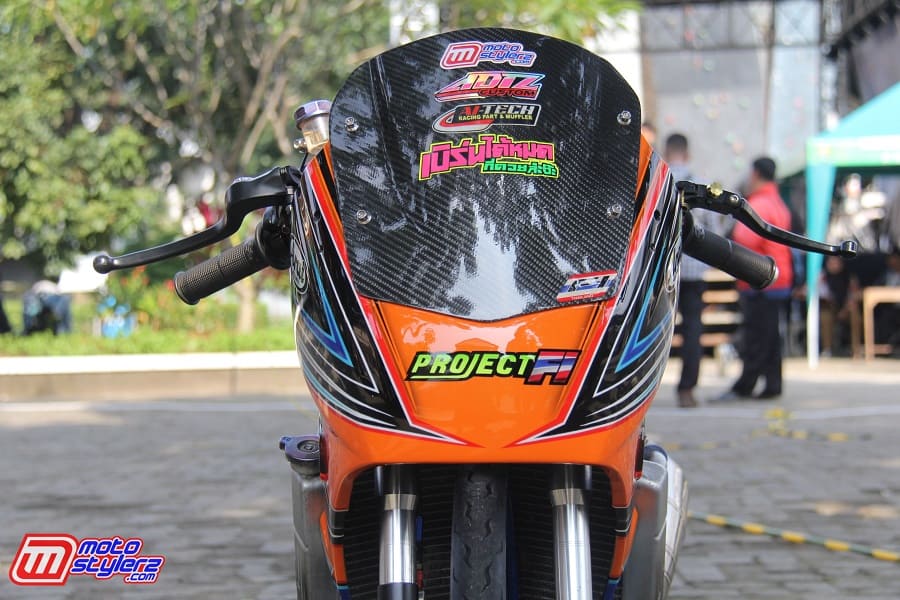 Custom Kedok Lampu-Kian Terlihat Angker