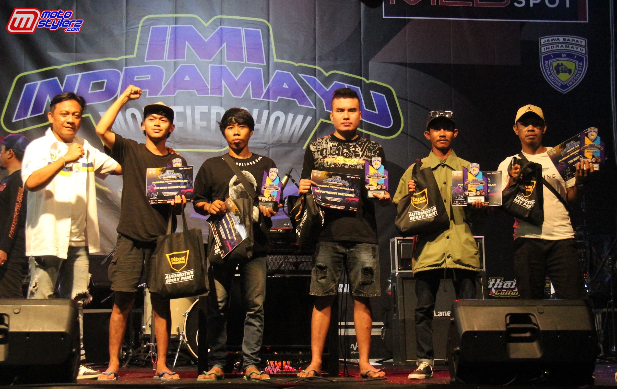 The Best Perform (2)