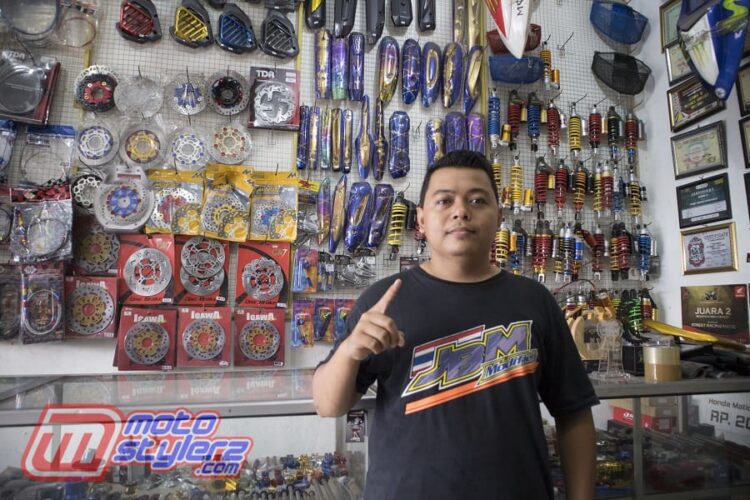 Beni (Owner JBM Modified) Cikarang Support Perhelatan NBF Moto Show