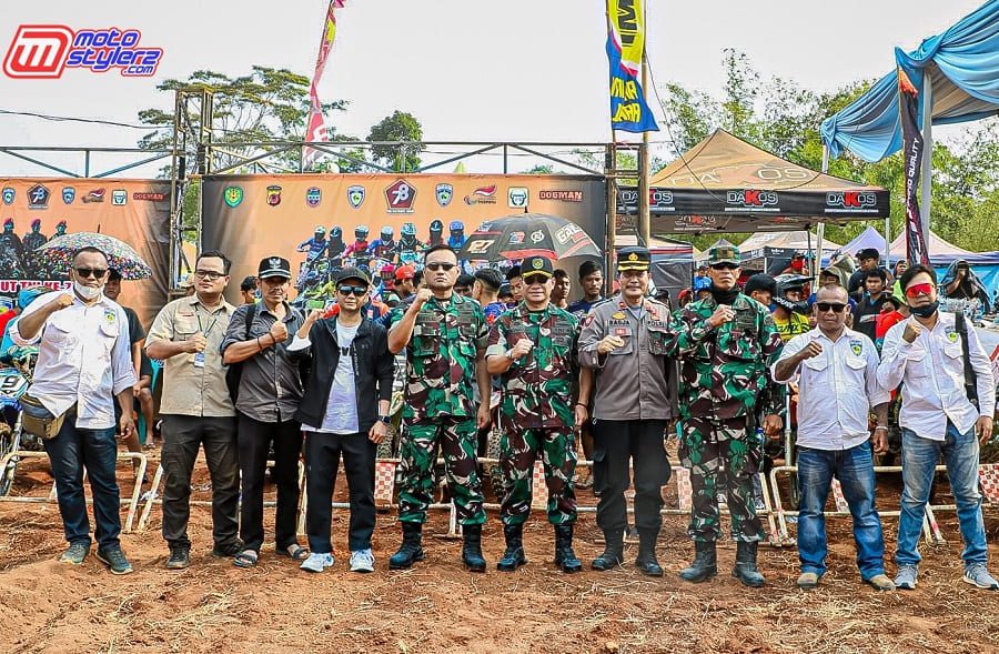Dandim 0613 & IMI Jabar, IMI Ciamis & Kapolsek Kawali Semangati Perhelatan Putaran 2 Kejurda Grasstrack (Ciamis)