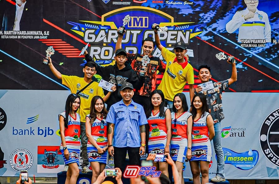 Podium Bergengsi Kategori Bebek 13 TU Mix Rider