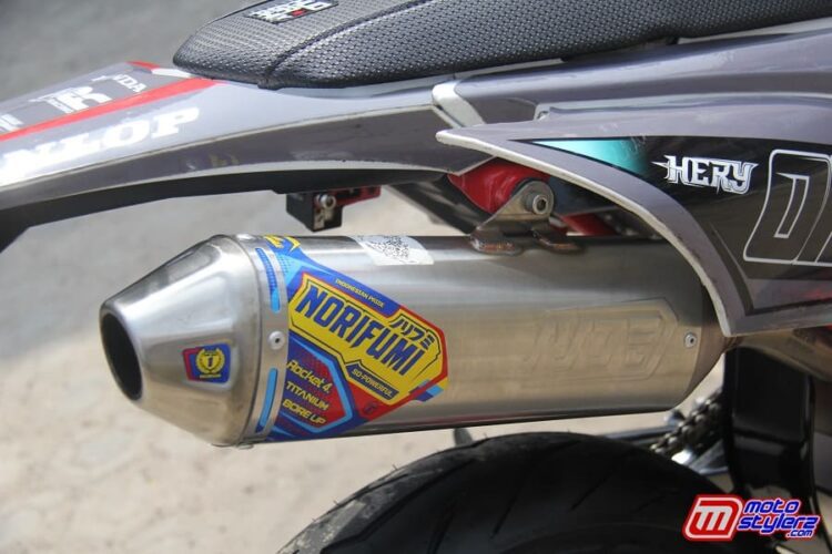 Knalpot Norifumi Rocket 4-Hentakan Performa Kian Maksimal