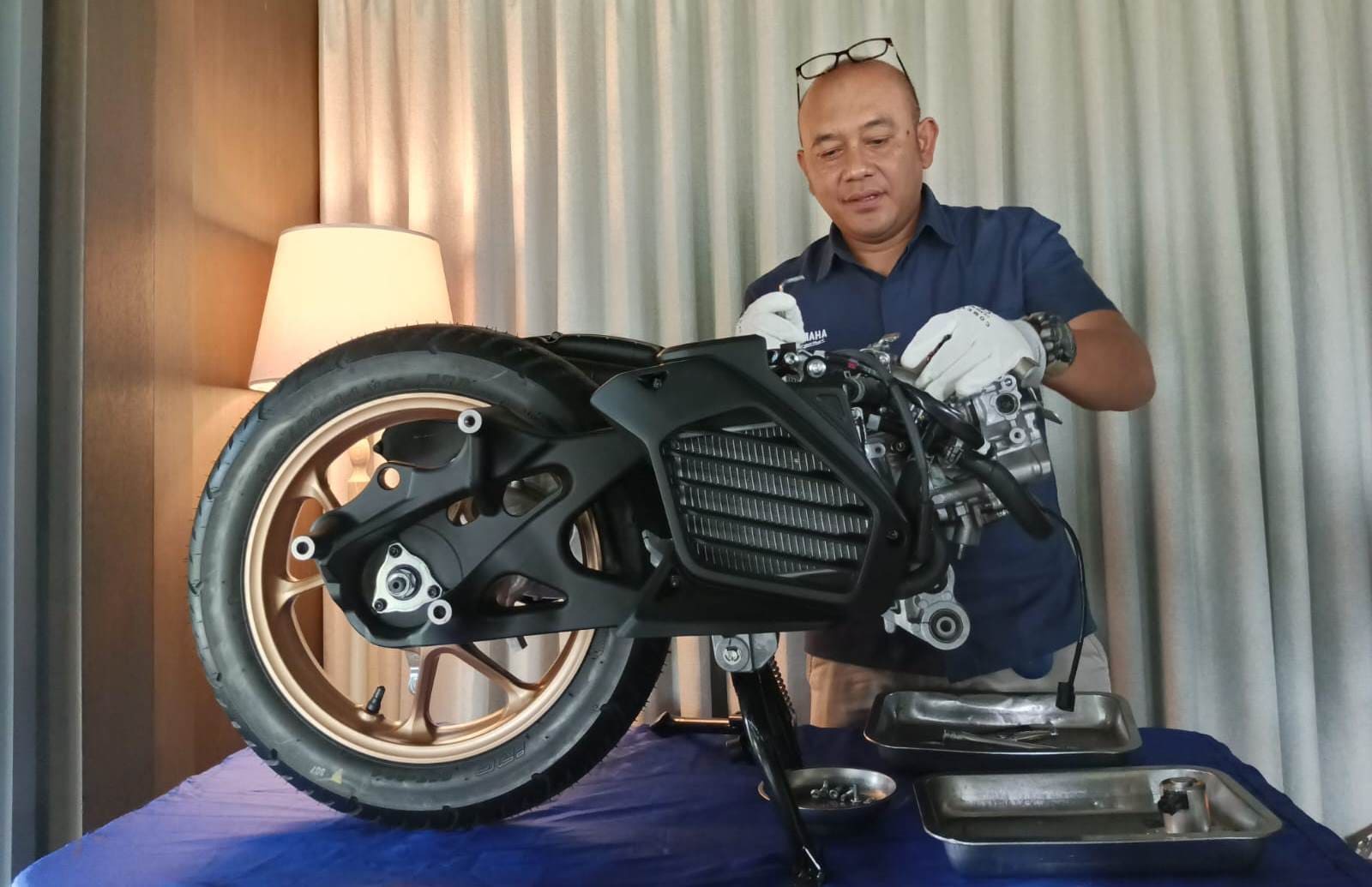 Ada Sesi Bedah Mesin Yamaha Lexi LX 155 Yang Memiliki Banyak Keunggulan